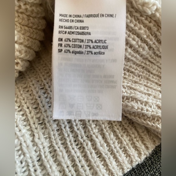 AMERICAN EAGLE OUTFITTERS CREAM SWEATER SIZE X-SMALL - Picture 5 of 8